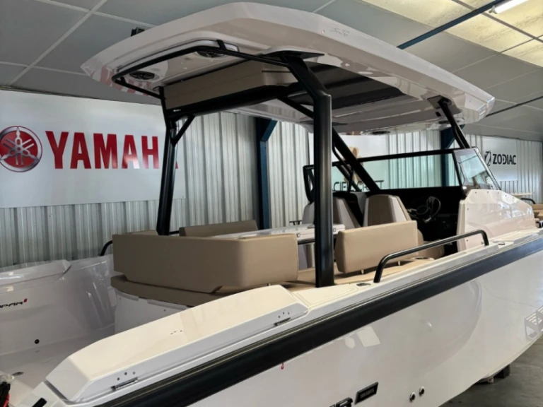 Location Bateau à moteur Axopar avec permis