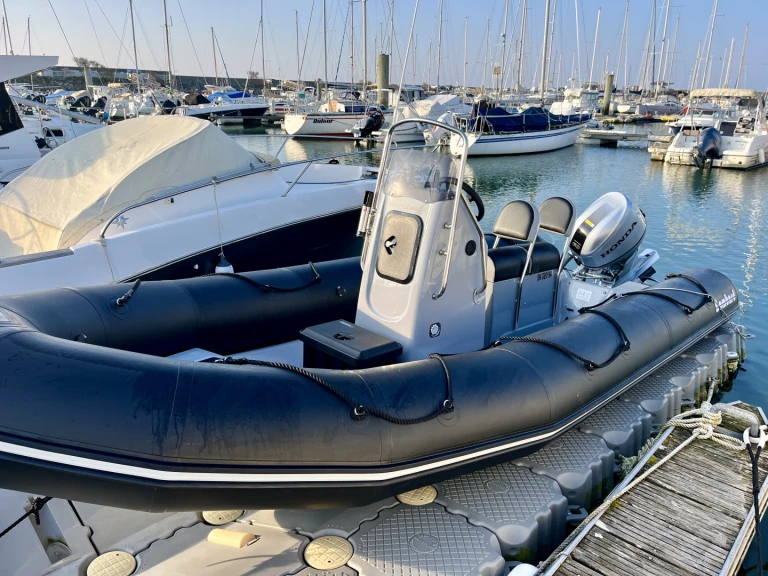 Location bateau Bombard Explorer 550 à Quiberon sur Samboat