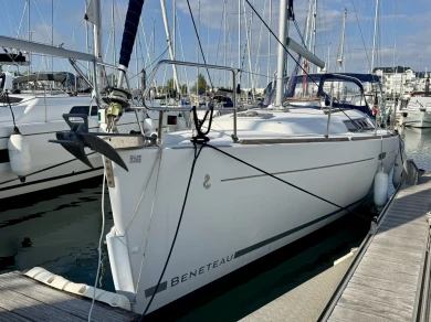 Noleggio Barca a vela a Les Sables-d'Olonne – Bénéteau Oceanis 37