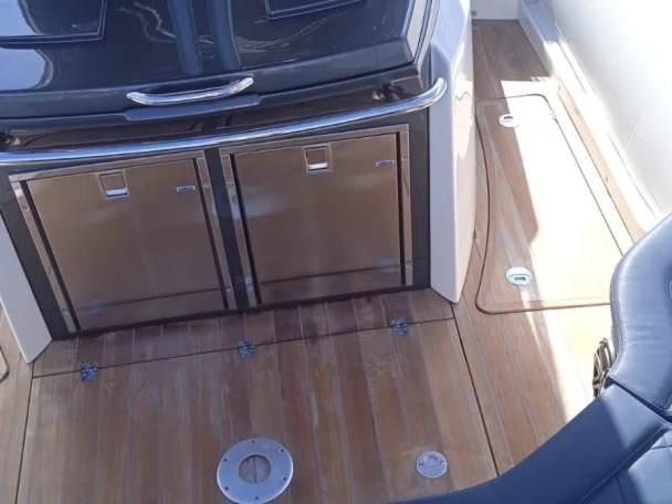 Louer Semi-rigide avec ou sans skipper Sacs à Forio