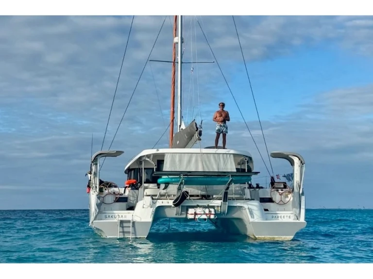 Location bateau Excess Excess 14 (Owners version) à Papeete sur Samboat