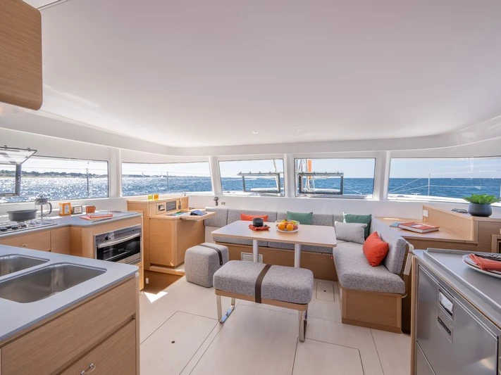 Location Catamaran Excess avec permis