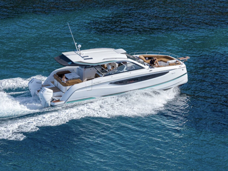 Louer Yacht avec ou sans skipper Jeanneau à Grand Piquey