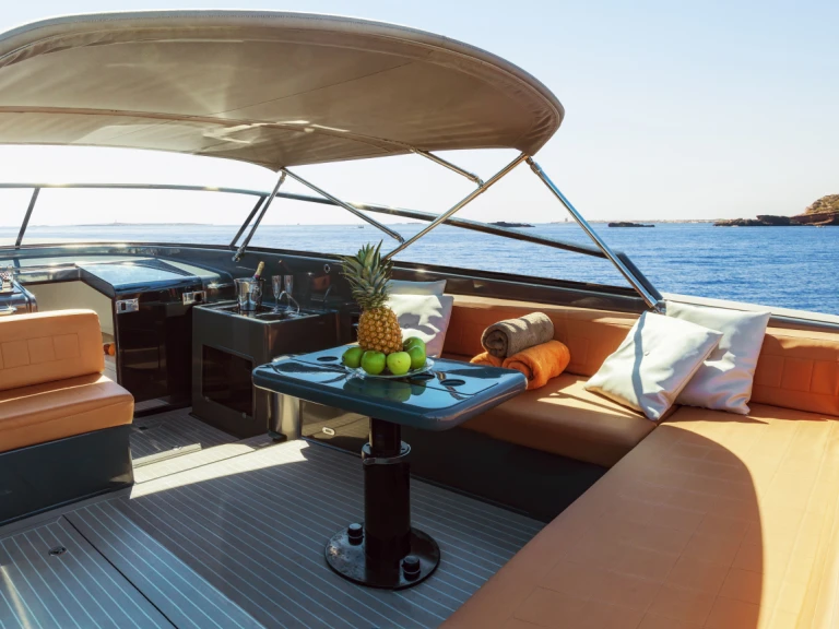 Location Bateau à moteur à Marina Botafoch - VanDutch VanDutch 40