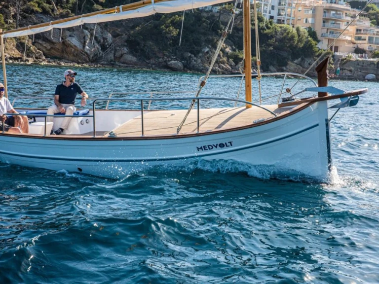 Location Bateau à moteur à Dénia - medvolt m7