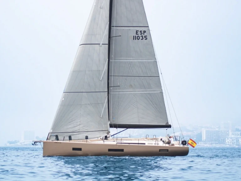 Bénéteau First Yacht 53 a louer à Ibiza Magna
