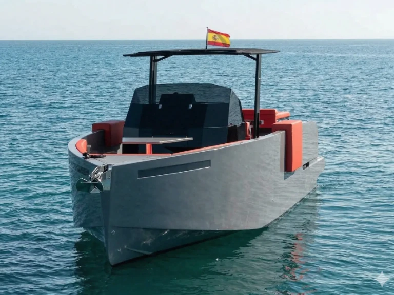 Louez un De Antonio D28 à Ibiza Magna