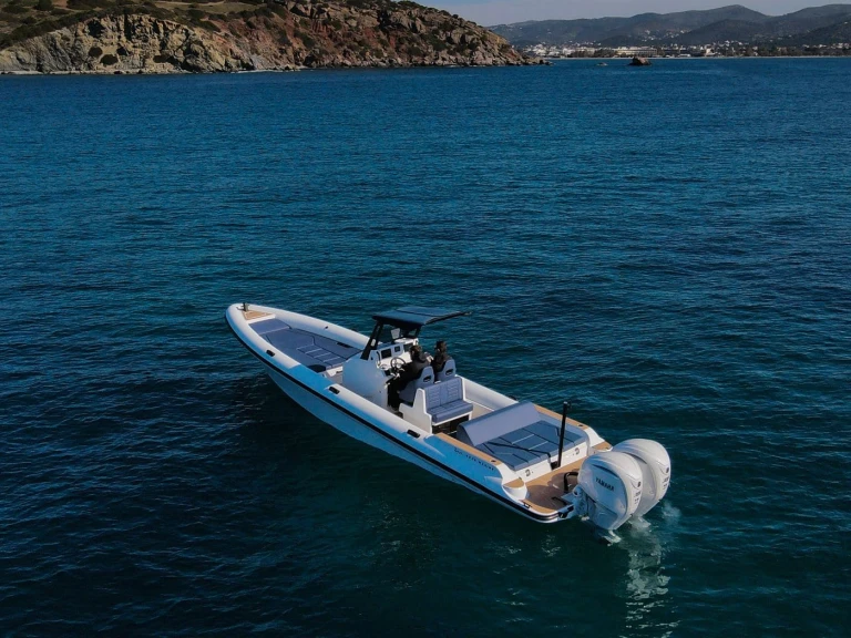 Location Semi-rigide à Marina Aliki - Rock 36