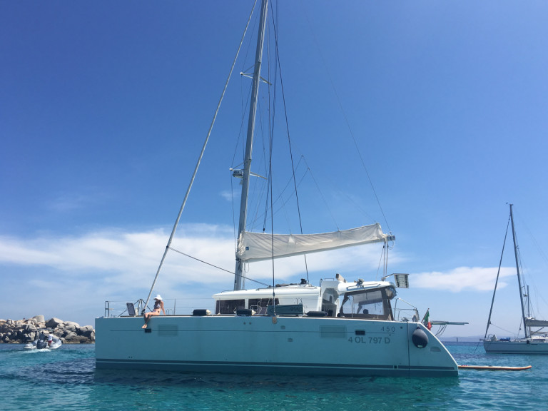 Location Catamaran Lagoon avec permis