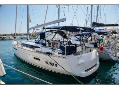 Alquiler de embarcaciones Jeanneau Sun Odyssey 519 "Kalos enTropea en Samboat