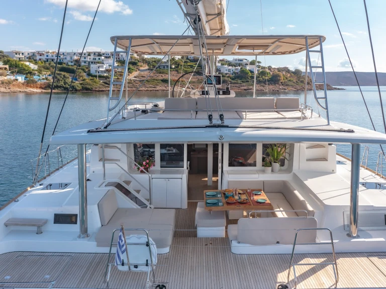 Location bateau Lagoon Lagoon 52 F à Skiathos sur Samboat