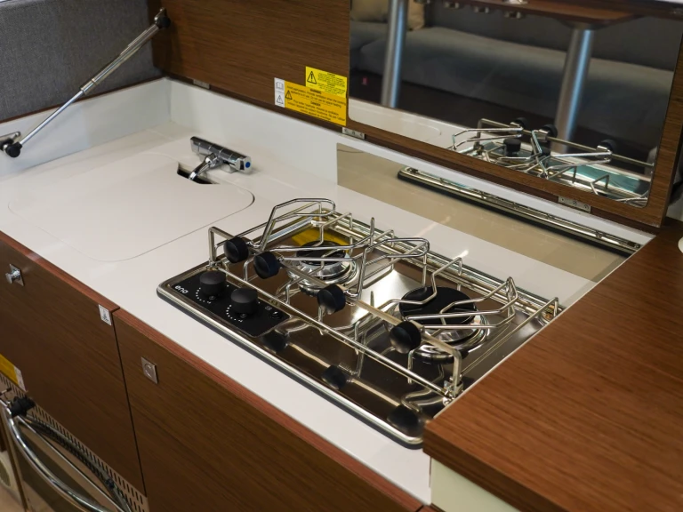 Location bateau Delphia Delphia 10 Sedan à Split sur Samboat