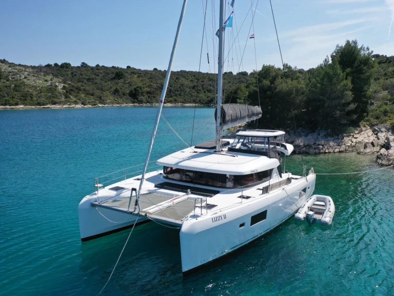 Location Catamaran Lagoon avec permis