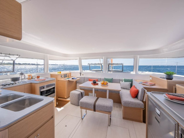 Location Catamaran Excess avec permis