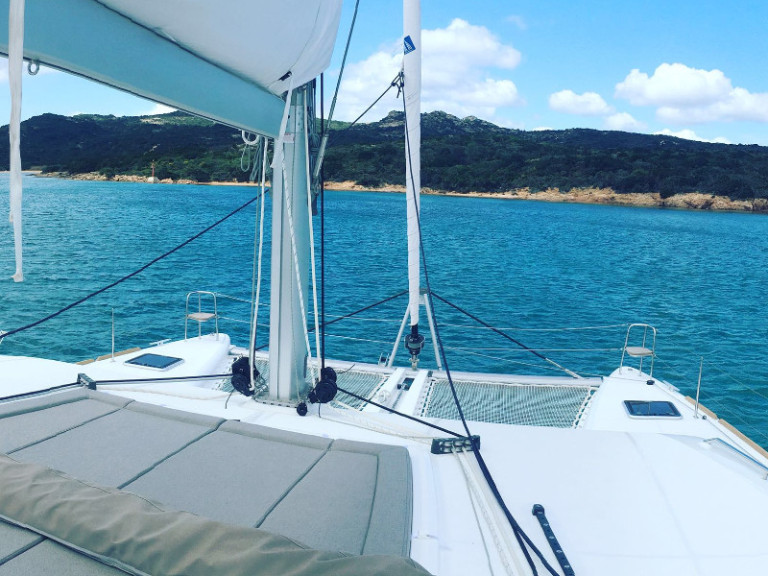 Location Catamaran Lagoon avec permis