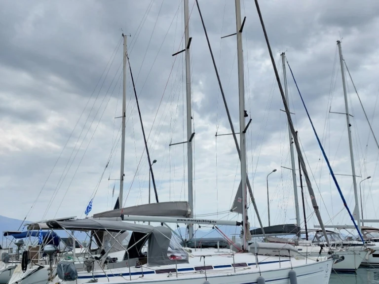 Location Voilier à Nikiána - Bavaria Bavaria 36