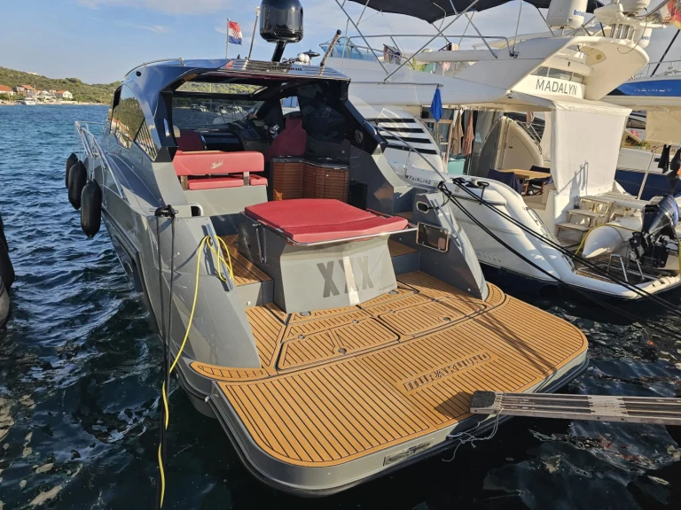 Yacht à louer à Biograd na Moru au meilleur prix