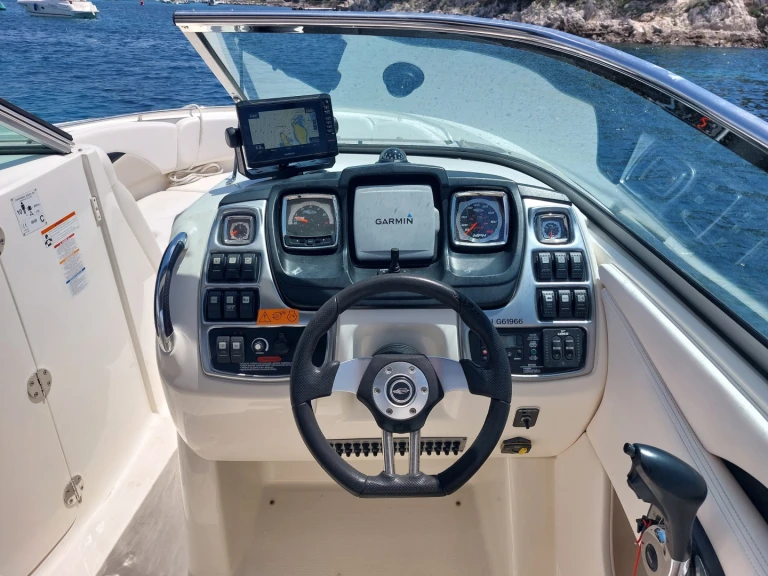 Location Bateau à moteur à Port de la Rague - Chaparral 276 SSX