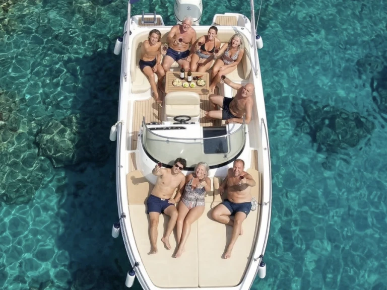 Location bateau Portals Nous pas cher Saver 750 Cabin 