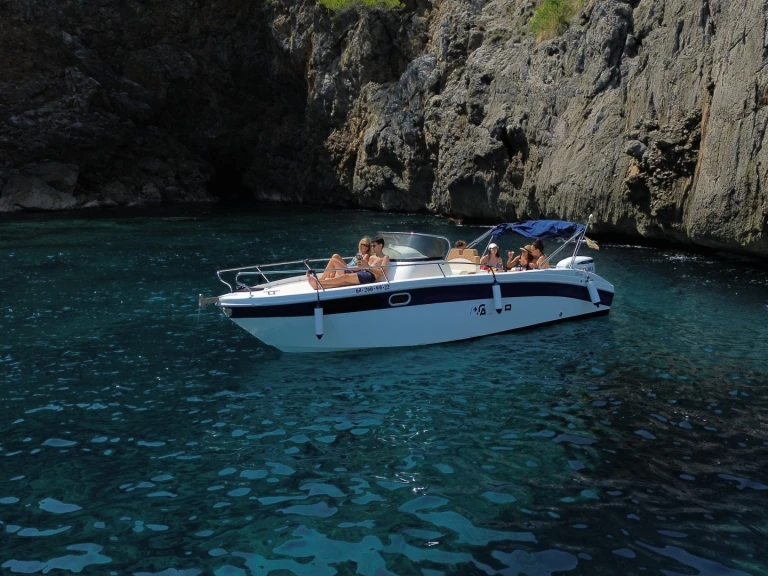 Location à Portals Nous - Saver 750 WA sur SamBoat