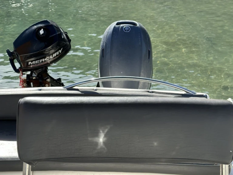 Louer Bateau à moteur avec ou sans skipper Poseidon à Faliraki