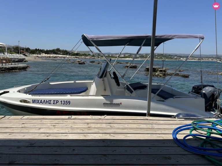 Location Bateau à moteur Compass avec permis