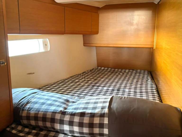 Louez un Jeanneau Sun Odyssey 509 à La Pobla de Farnals