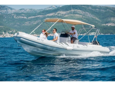 Motorboat for rent Tivat at the best price