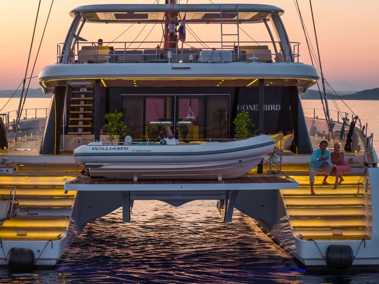 Louer Yacht avec ou sans skipper Sunreef à Sibenik