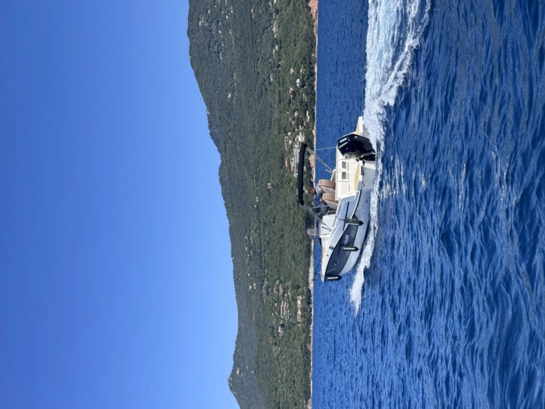 Location Bateau à moteur à Propriano - Quicksilver Activ 755 Sundeck