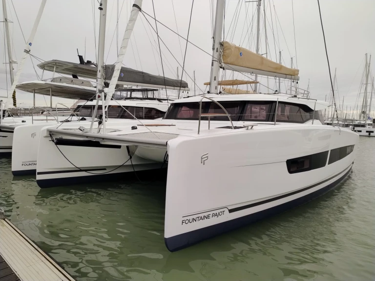 Fountaine Pajot Fountaine Pajot FP 44 Quatuor - 4 + 2 cab. a louer à Trogir
