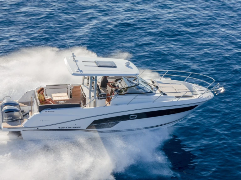 Louer Bateau à moteur avec ou sans skipper Jeanneau à Palma de Majorque