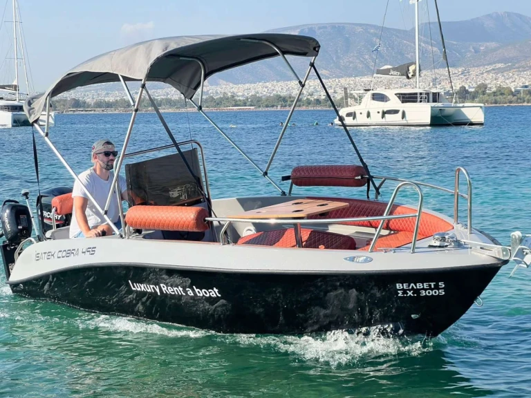 Louez un ISATEK TEKNE COBRA 495 à Athens Marina