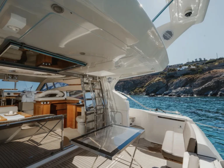 Ferretti Ferretti 480 a louer à Mykonos (Ville)