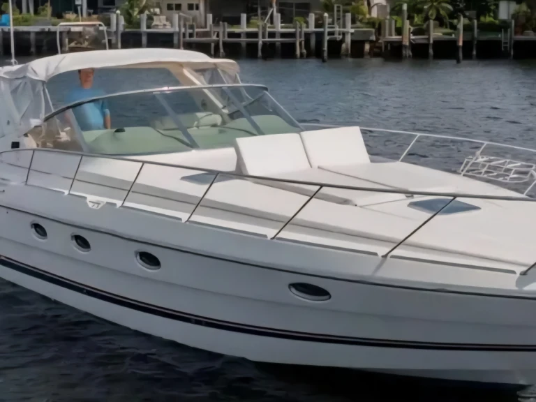 Sealine Sealine S 41 a louer à Puntone