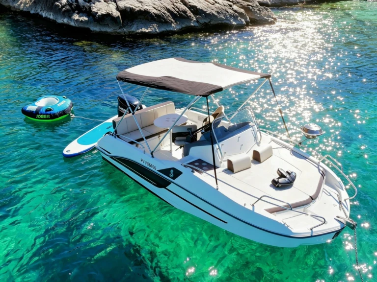 Location bateau Marseille pas cher Flyer 5.5 SUNdeck