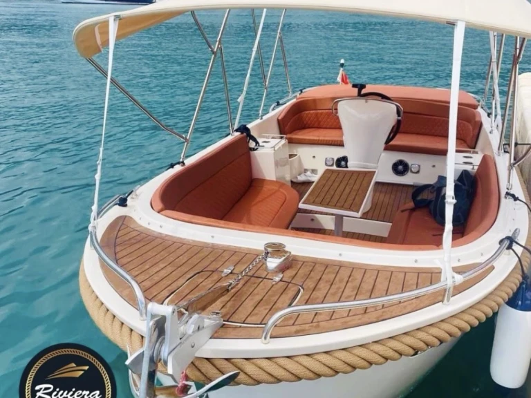 Location bateau Budva pas cher Primeur 715