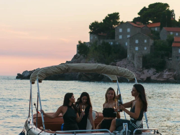 Location bateau Truszczynscy boats Primeur 715 à Budva sur Samboat