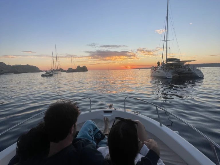 Pacific Craft Pacific Craft 570 WA Sunset a louer à Marseille