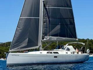Sailboat rental in Pula - Hanse Hanse 430 E