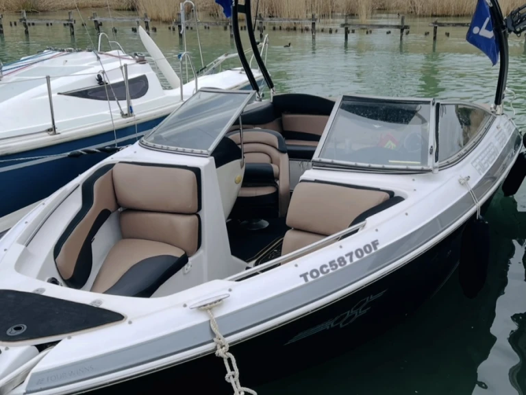 Location bateau Four Winns Horizon 200 à Annecy sur Samboat
