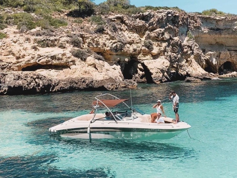 Location bateau Santa Ponsa pas cher Sea Ray 260