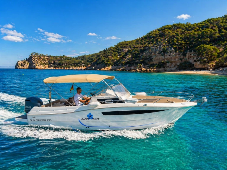 Louer Bateau à moteur avec ou sans skipper Pacific Craft à Palma de Majorque