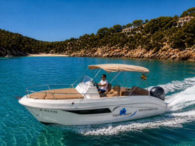 Bootverhuur Palma de Majorque goedkoop Pacific Craft 630