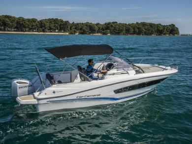 Charter a Jeanneau Cap Camarat 7.5 WA in Antibes on Samboat