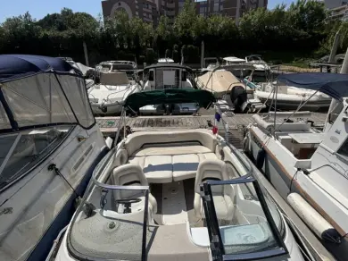 Location bateau Mandelieu-la-Napoule pas cher Chris Craft 210 CC