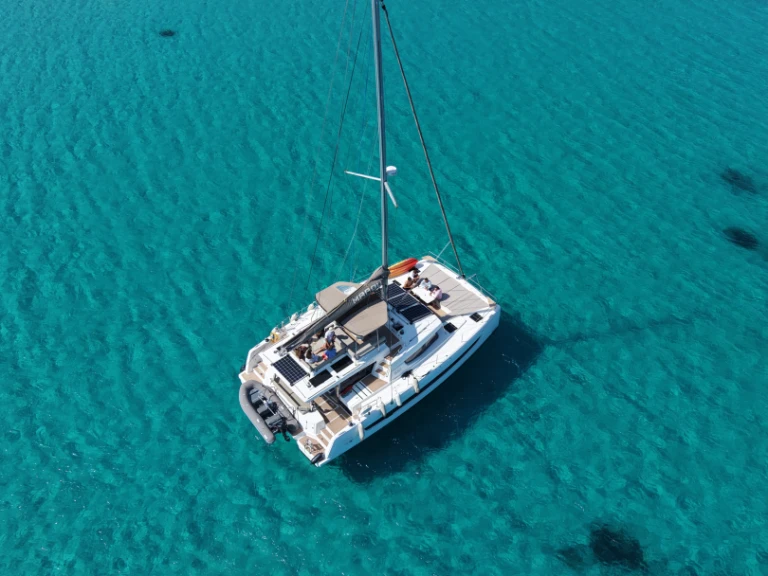 Location bateau Hyères pas cher Lagoon 450 F