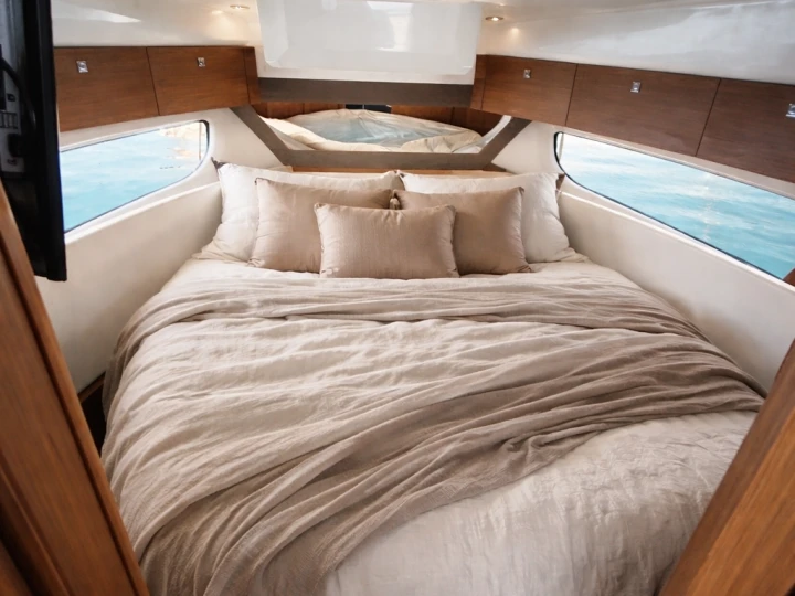 Location Yacht à Saint-Tropez - Jeanneau Merry Fisher 1095