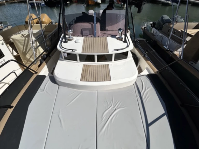 Beacher Beacher V10.2 Croisière a louer à Arcachon