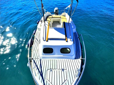 Yacht hire Dubrovnik cheap M-SPORT 500 cabin